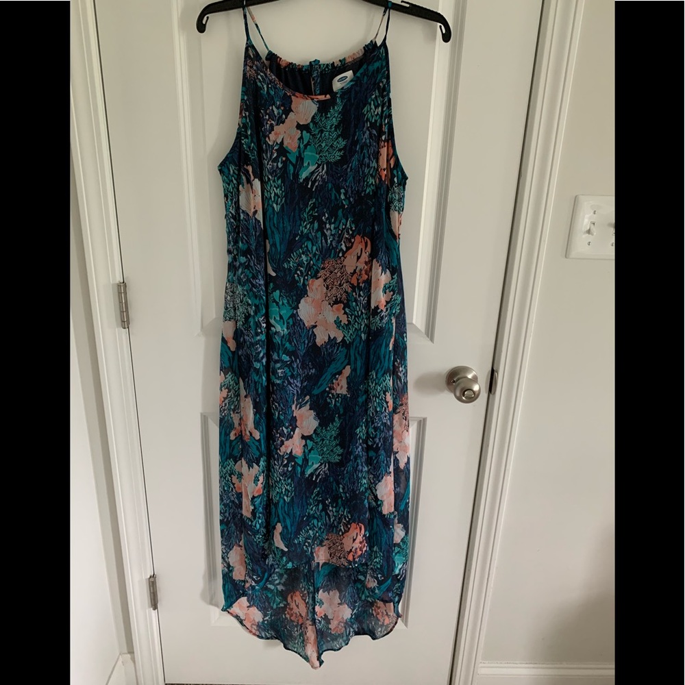 ❤️ 3/$15 BUNDLE and SAVE!❤️ blue floral dress